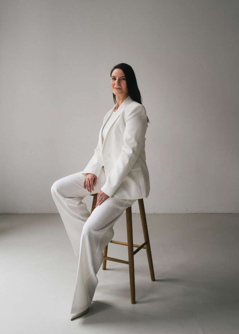 Presenting Angela Bayerlein